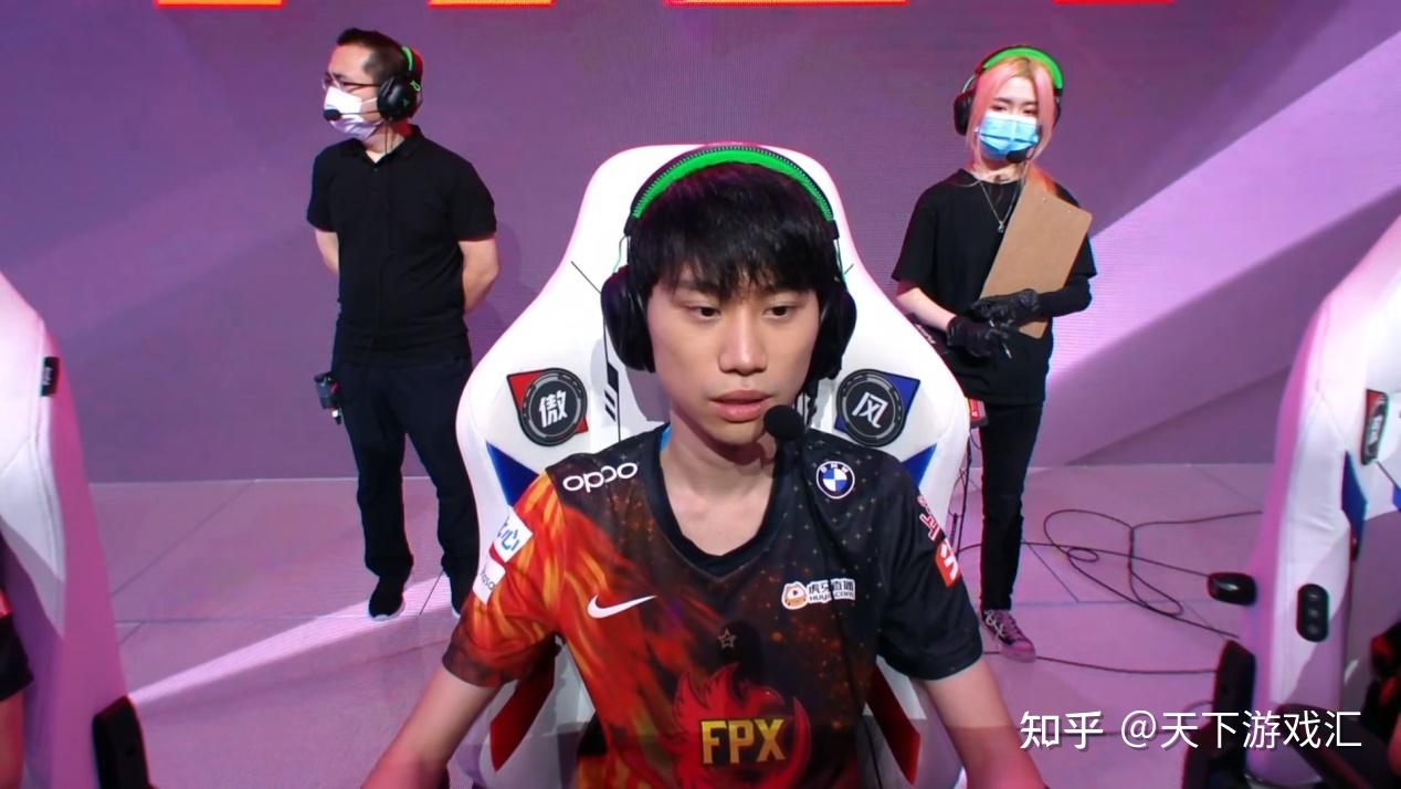 热门球队迎来挑战，关键一战谁能脱颖而出？的简单介绍