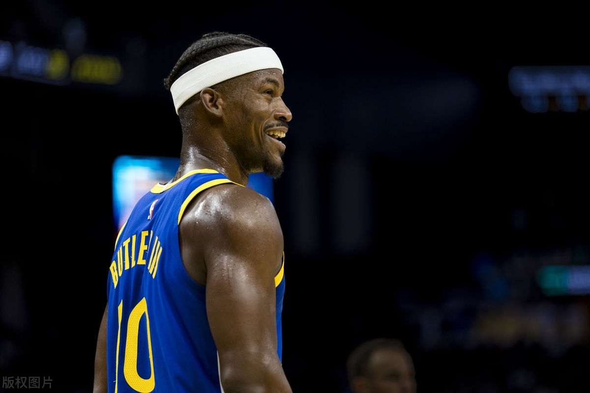 尼克斯惊险赢下黄蜂，巴特勒关键罚球命中