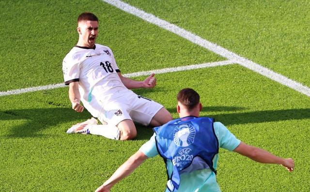 关于波兰迎战奥地利，为了争取晋级欧洲杯资格赛四分之一决赛名额，全力冲刺的信息