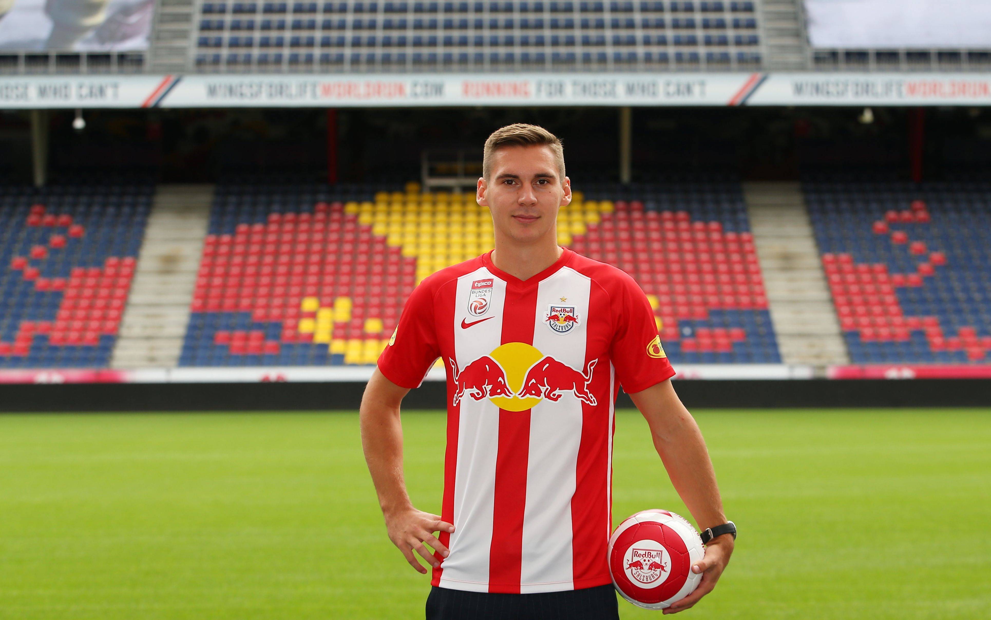 包含斯洛文尼亚负于马其顿，欧国联小组赛状况堪忧的词条