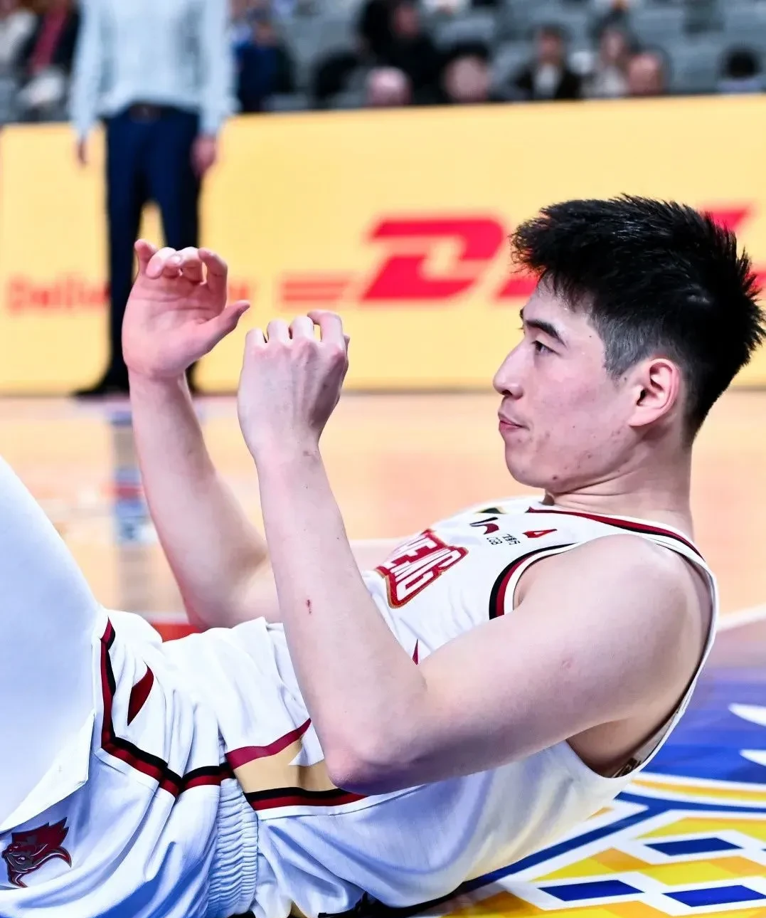 基尔迎来关键战役，守住冠军位置前景堪忧！