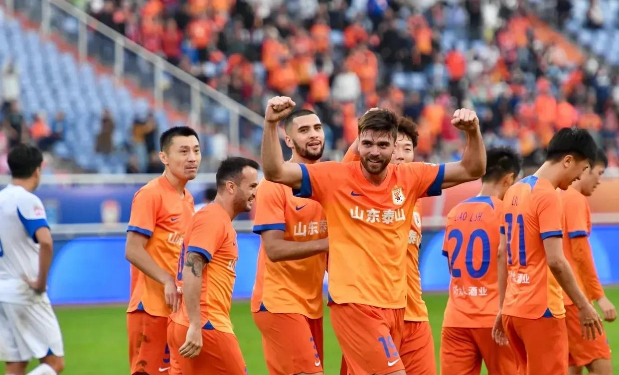 球队积极备战，经验丰富阵容强大赛季开门红