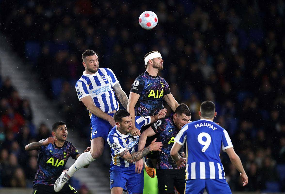 热刺惨遭逆转，争四形势岌岌可危