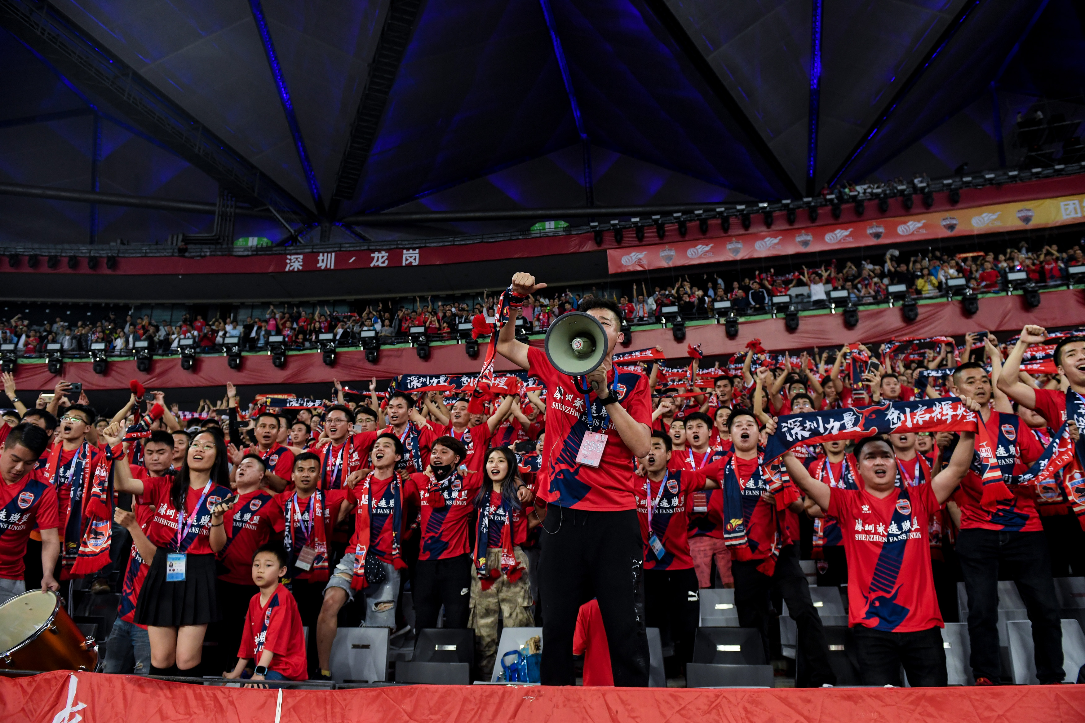 深圳队主场作战，击败强敌实现壮举