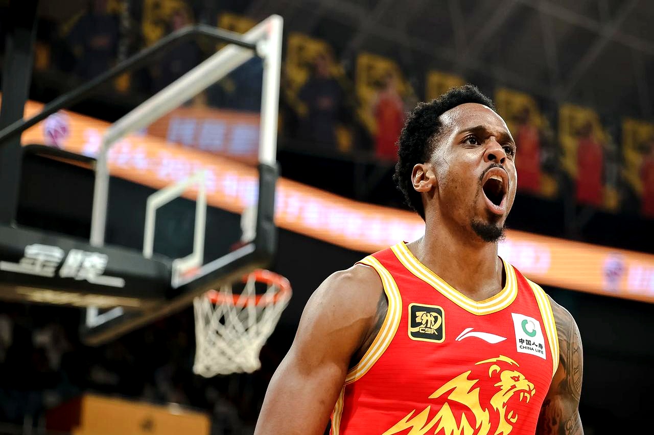 球员在比赛中展现出的个人魅力