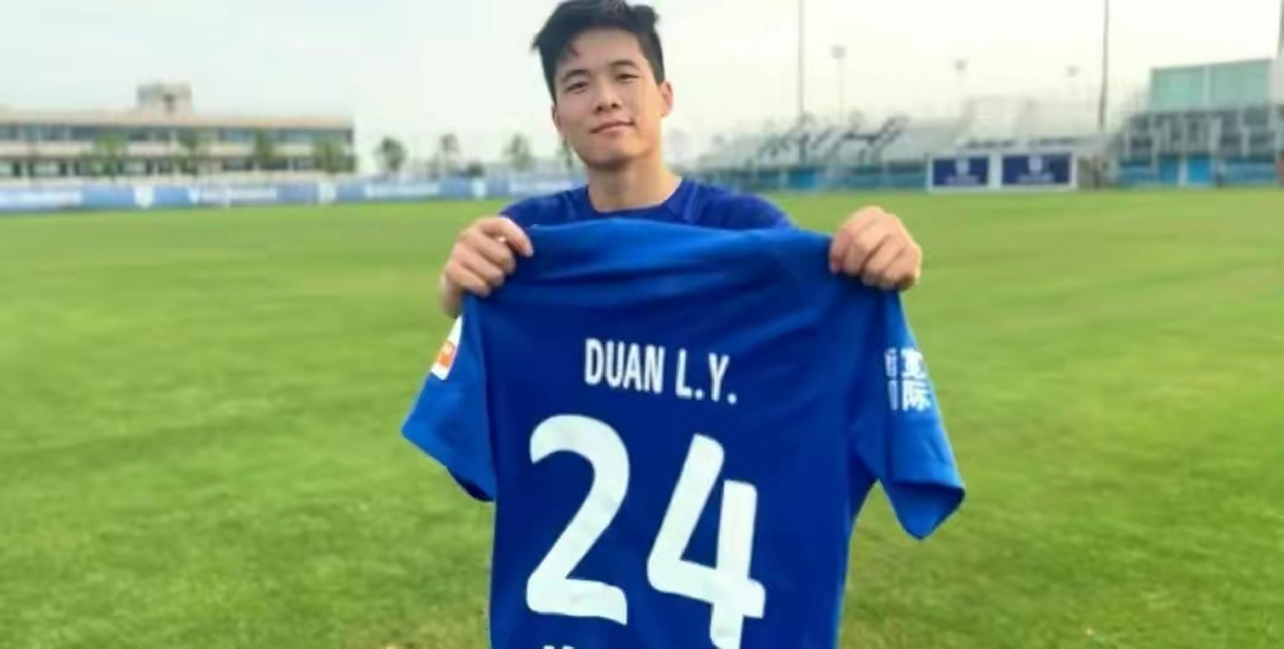 关于武汉三镇客场取胜，稳住积分榜前列的信息