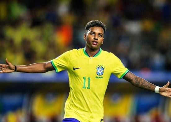 安提瓜和巴布达中场伊恩迪亚恩加盟豪门，转会费数亿