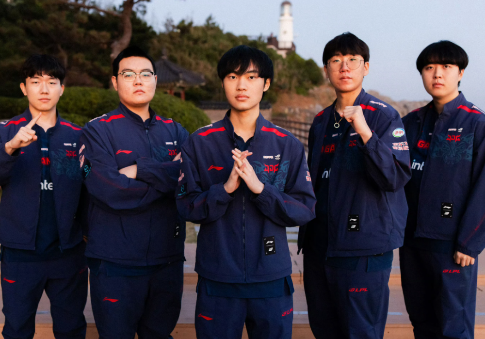 JDG血洗V5，Gumayusi完成史诗逆转峡谷大战八强赛，点燃全场激情的简单介绍