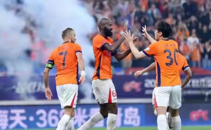 华尔沃特道歉赛后言论，球迷表现失望