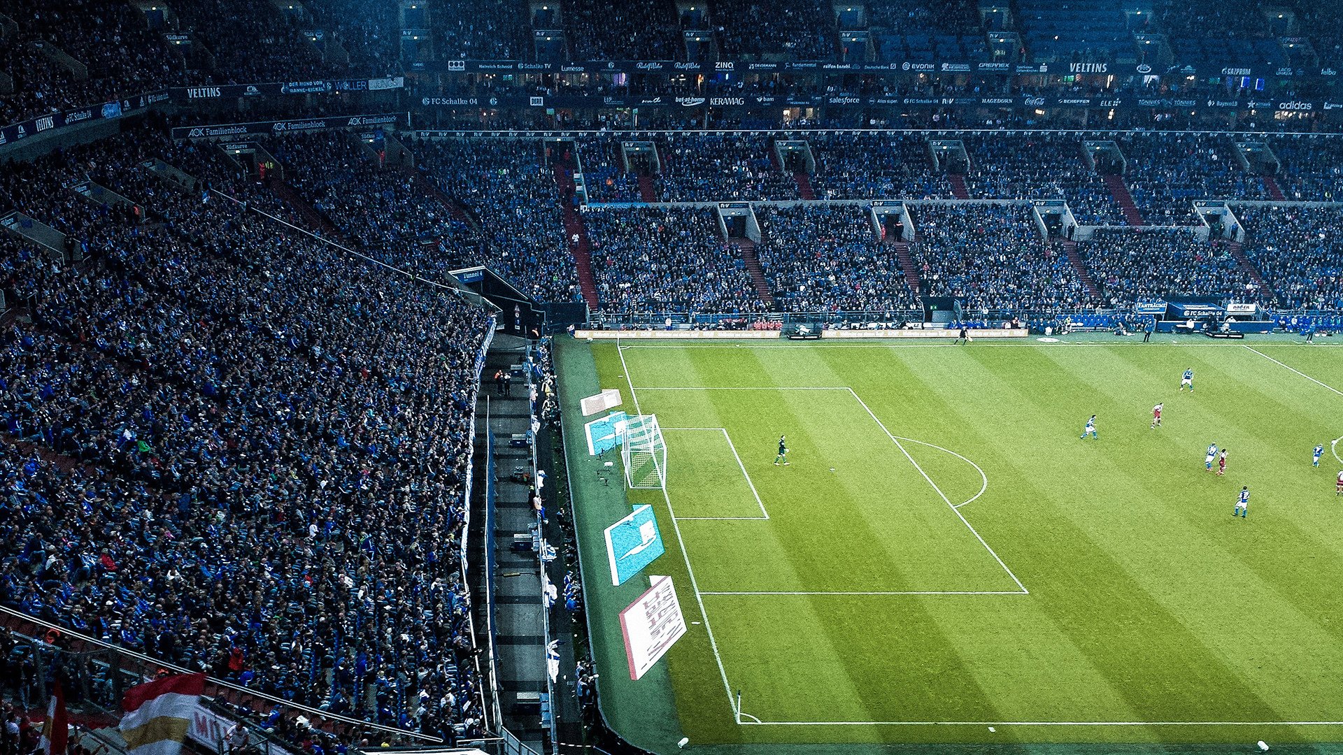 旧王退场，当皮亚斯特里点燃的火星点燃梅赛德斯的黄昏