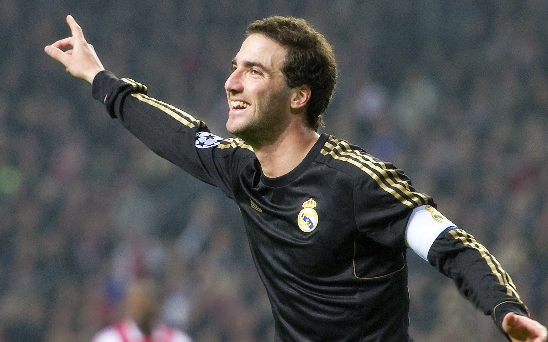 奇迹在球台两侧同时发生