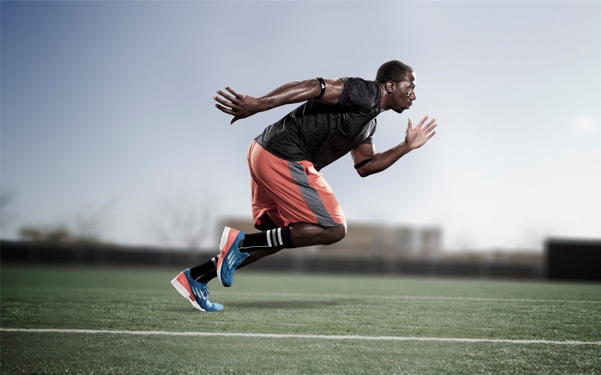 奇迹在球台两侧同时发生